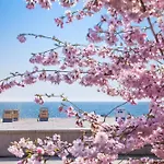 Pink Und *