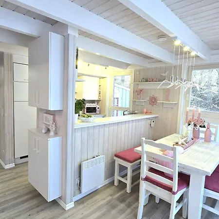 Pink Und - Meerblick, Sauna, Kamin & Whirlpool Holiday home Baabe