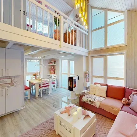 بيت للعطل Pink Und - Meerblick, Sauna, Kamin & Whirlpool بابي