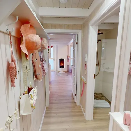 Pink Und - Meerblick, Sauna, Kamin & Whirlpool Holiday home
