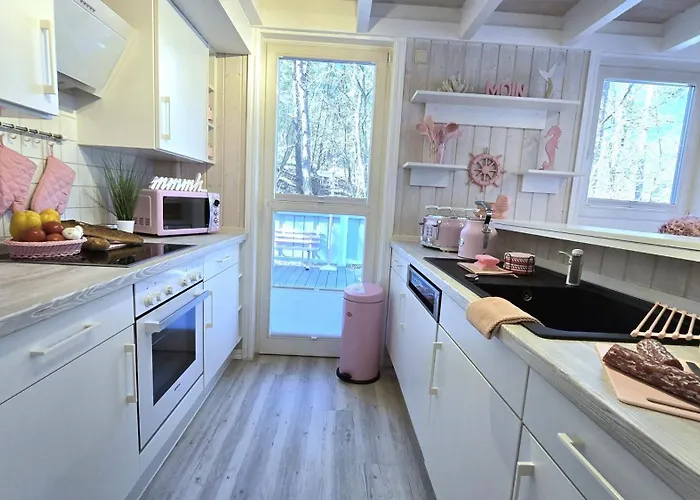 Semesterbostad Pink Und Baabe