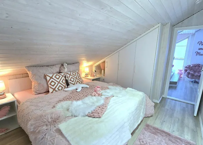 Semesterbostad Pink Und Baabe