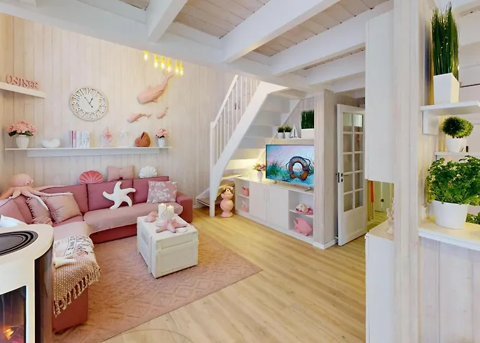 Pink Und Semesterbostad *